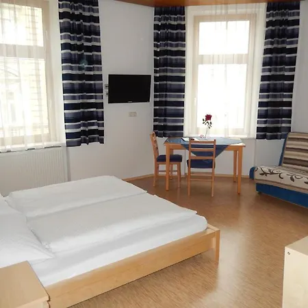 Hotel Hotel 